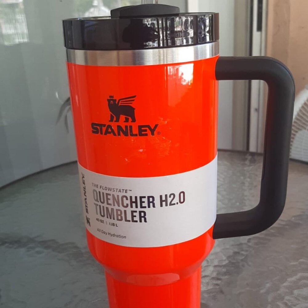 Stanley Steel H2.0 Flowstate Quencher Tumbler - 40 oz Made for USA Original